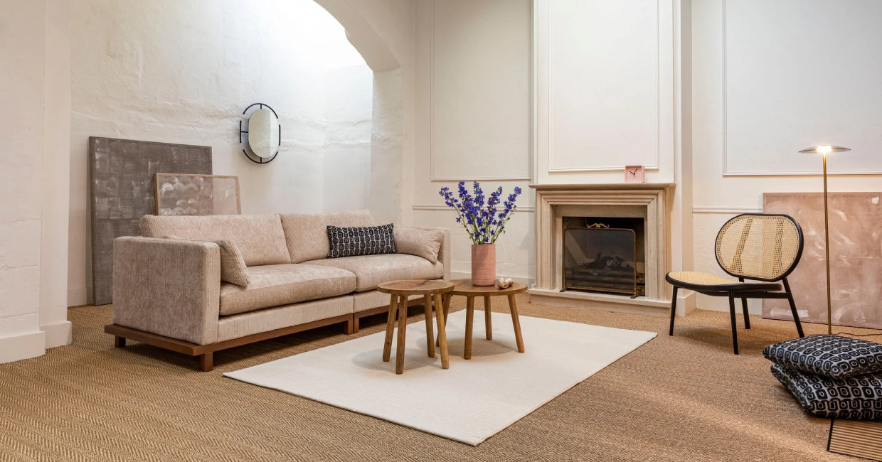 Luxury Furnitures Ferre Accent Perigold